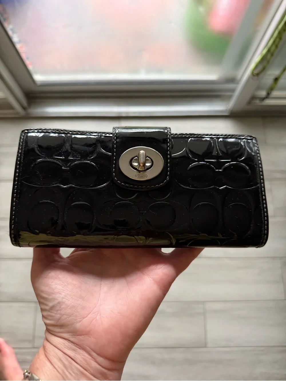 Coach Madison Black Patent Leather Wallet w/ Turquoise Lining | Like New